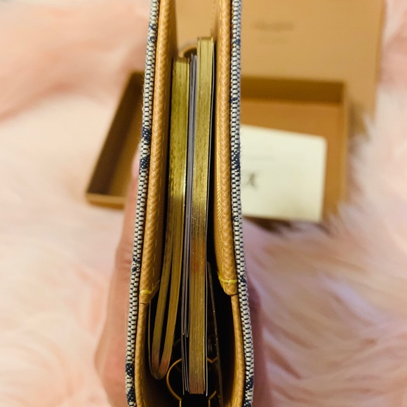 ‼️Sold‼️💯 Louis Vuitton classic pm agenda - Picture 7 of 9